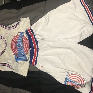 Tune Squad Jordan #23 full uniform